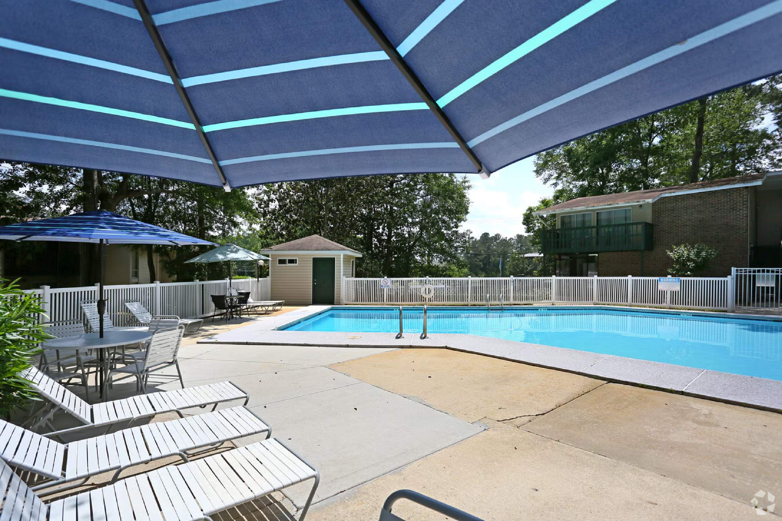 pool in Quail Rise